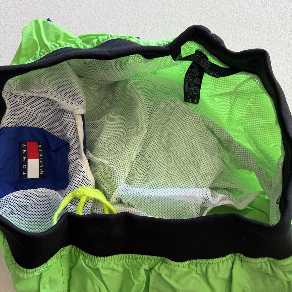 Tommy Hilfiger Swim Shorts Mens XL Green Dive Logo Trunks Mesh Lined Quick Dry - Picture 5 of 7